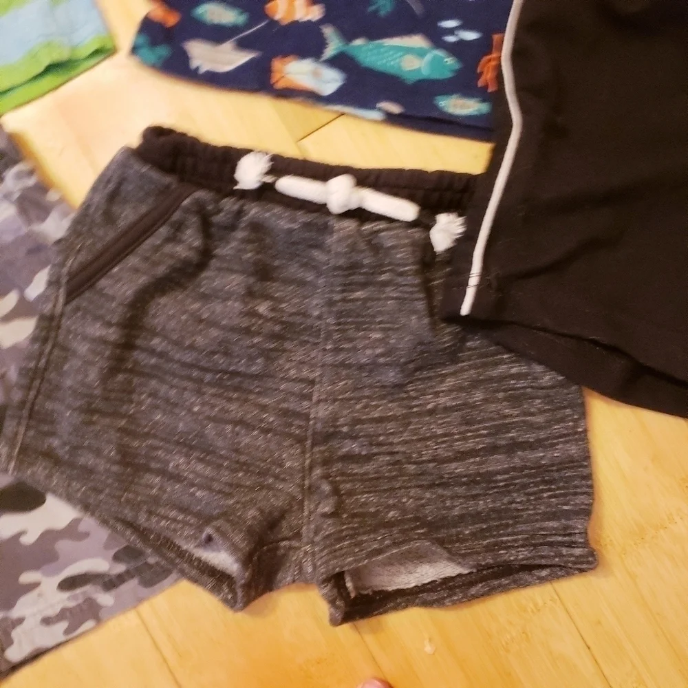 6 Piece Lot Boys 24M Months Spring Summer Clothing T-Shirts Shorts Casual EUC